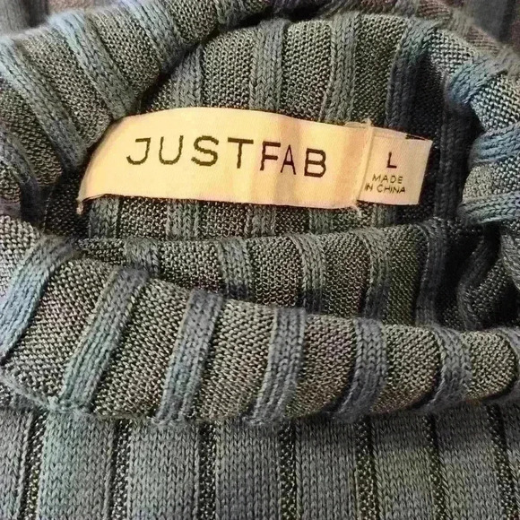 JustFab Woman's Mock Neck Midi Rib Dress in Stormy Grey Size Large - Picture 7 of 9